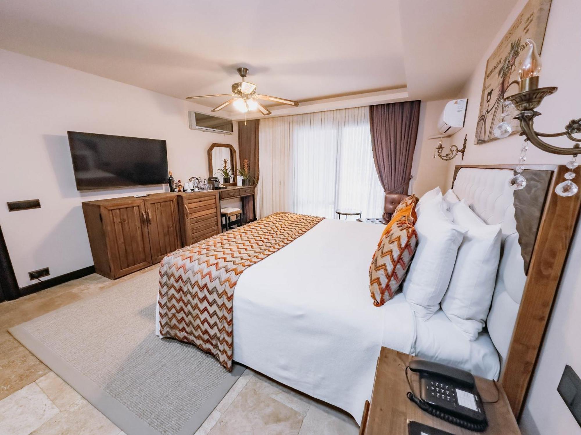 Doors Urla Hotel & Bungalows Измир Экстерьер фото